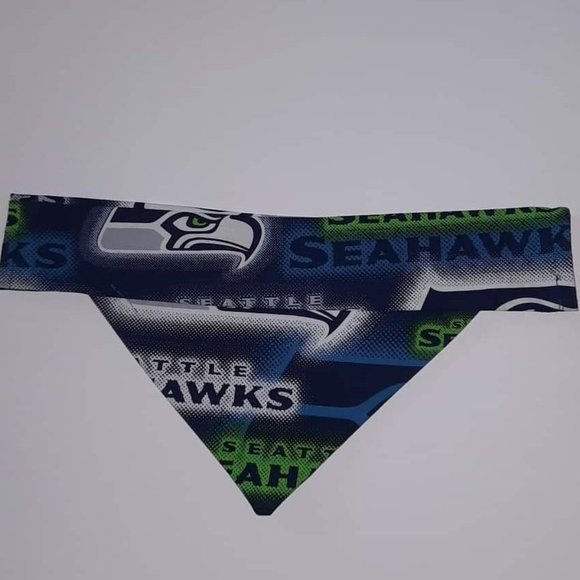 Fancy Pet Scarf Dog Bandana Variety in Sizes Sports Foot Ball